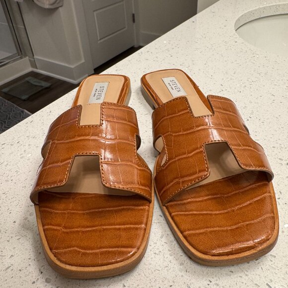 Steve Madden Hadyn Cognac Multi in a size 8.5 - Picture 6 of 6